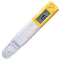 LAQUAtwin meter with digital read out