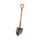 Forged Back Round Point Steel Shovel W D-Grip Handle